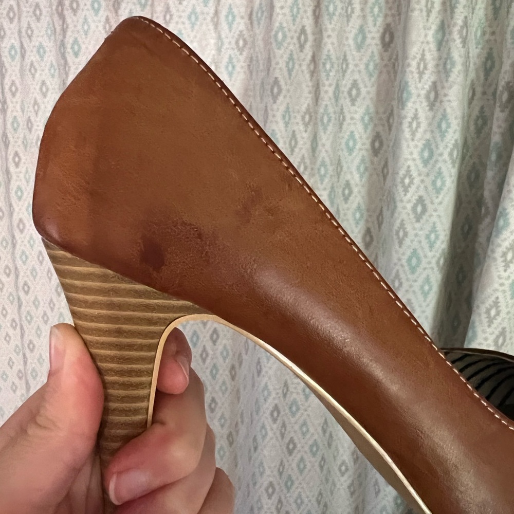 Maurices cognac Teresa pump - Picture 6 of 8